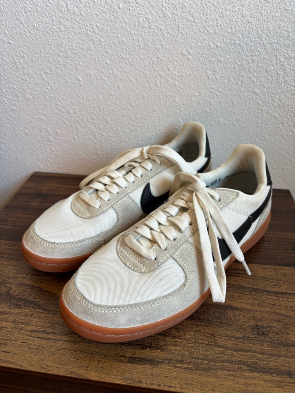 Nike Field General Women’s Sneakers